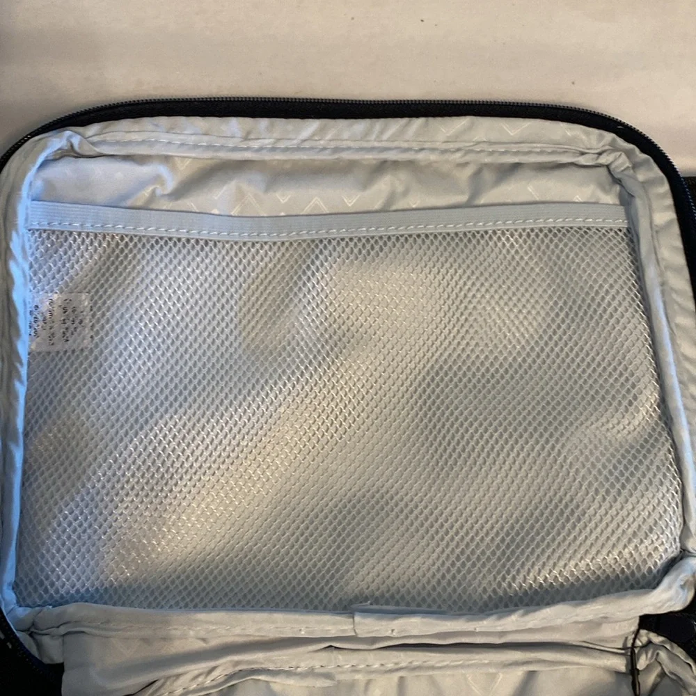 Vera Bradley lighten up wipes pouch